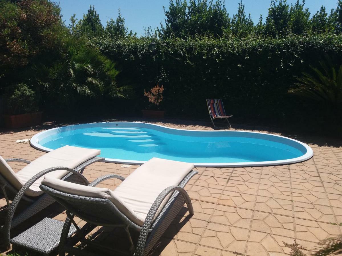 L'Affittacamere Nel Parco "Appia Antica" - Piscina A Uso Ospiti Ρώμη Εξωτερικό φωτογραφία