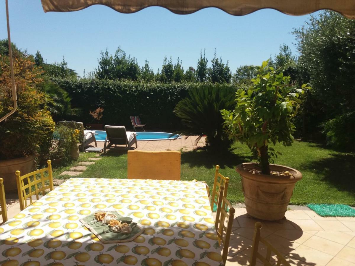 L'Affittacamere Nel Parco "Appia Antica" - Piscina A Uso Ospiti Ρώμη Εξωτερικό φωτογραφία