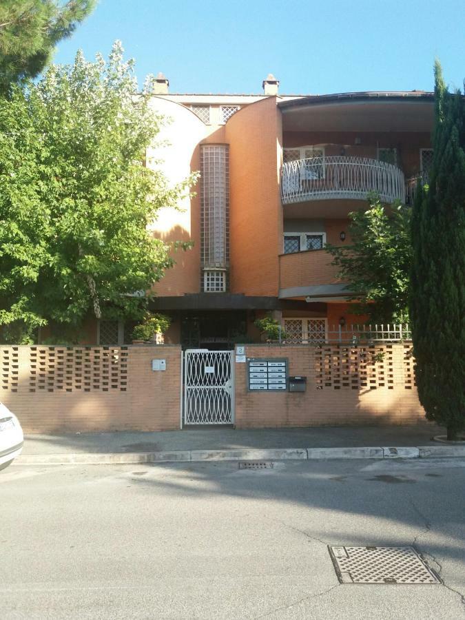 L'Affittacamere Nel Parco "Appia Antica" - Piscina A Uso Ospiti Ρώμη Εξωτερικό φωτογραφία